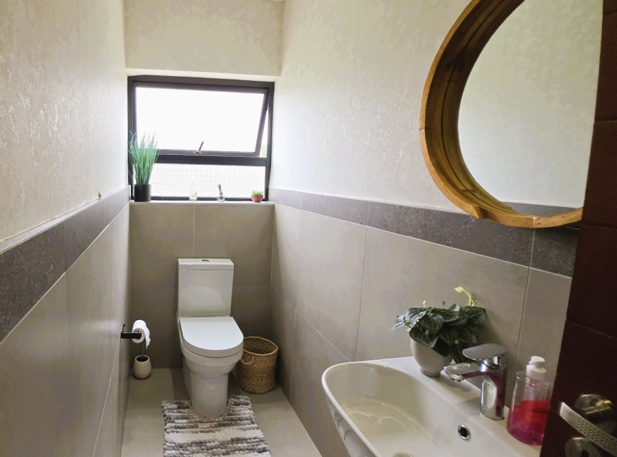 4 Bedroom Property for Sale in La Camargue Private Country Estate North West